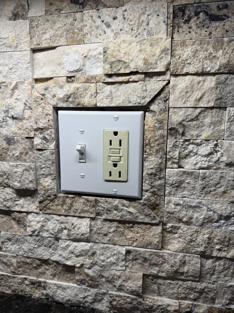 Electrical work by Handy Dan & Sons